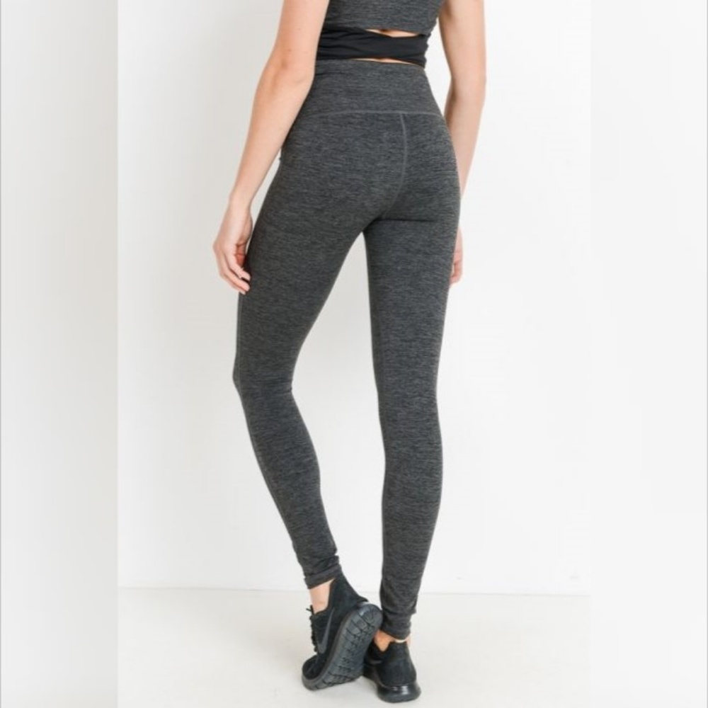 New Mono B Highwaist Solid Essential Full Leggings - Picture 3 of 7